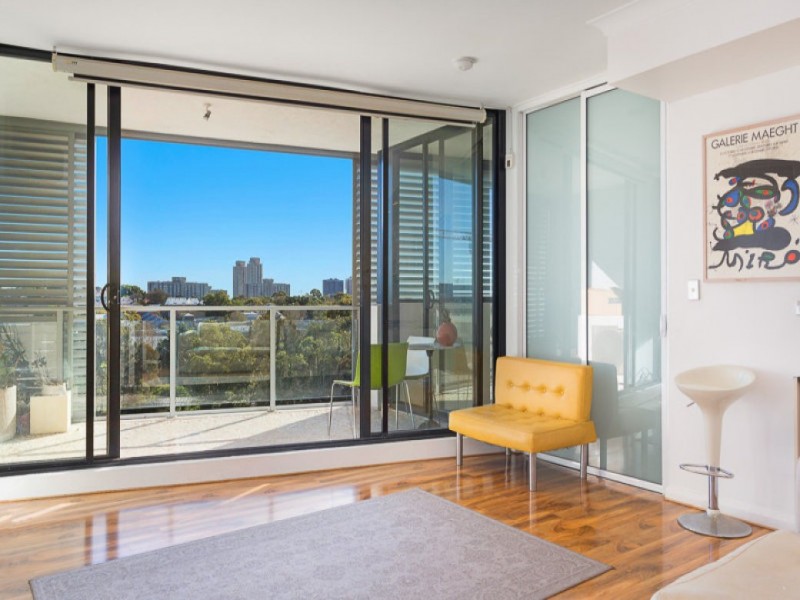 601/11A Lachlan Street, Waterloo NSW 2017