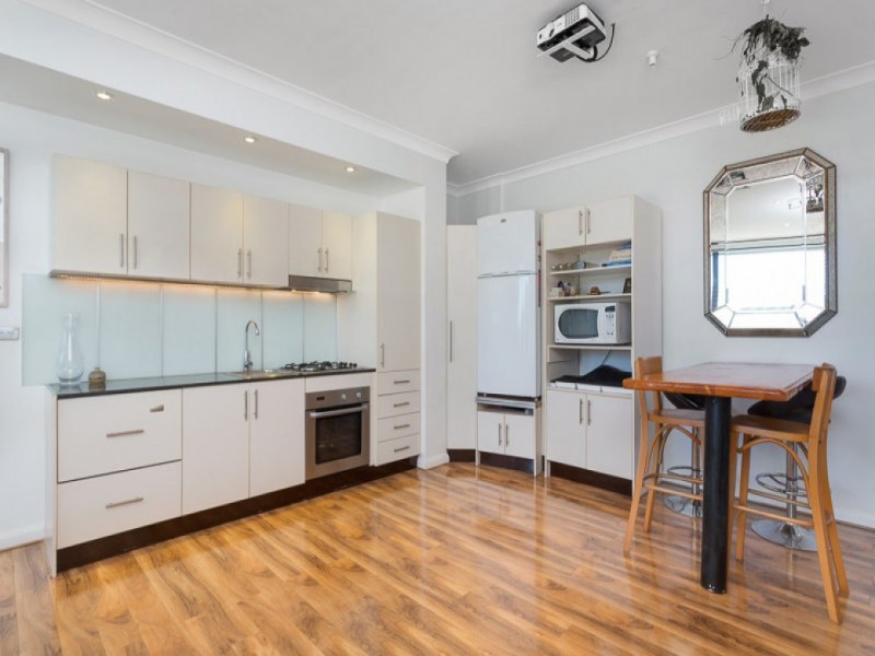 601/11A Lachlan Street, Waterloo NSW 2017