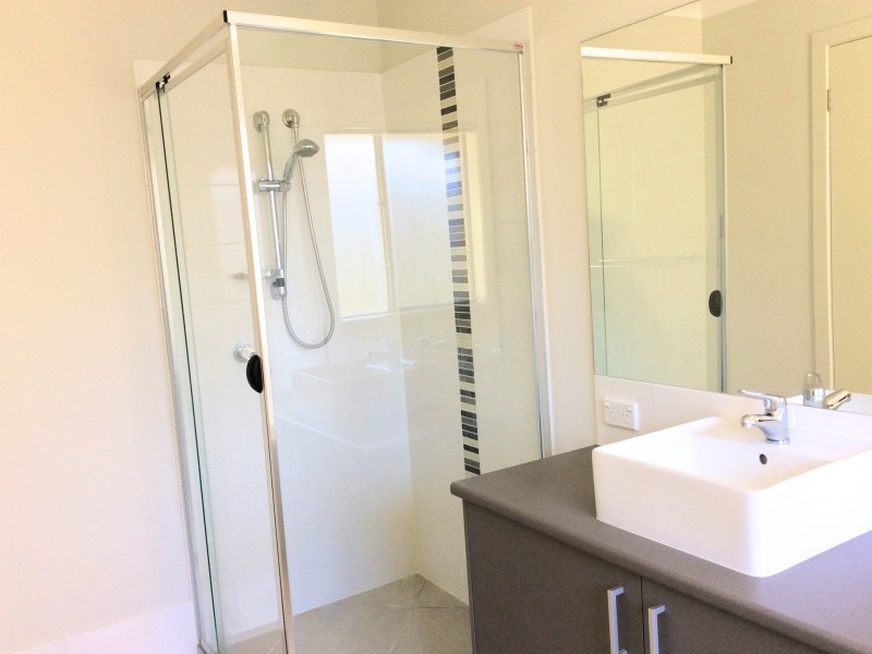 34 Drewett Avenue, Redbank Plains QLD 4301