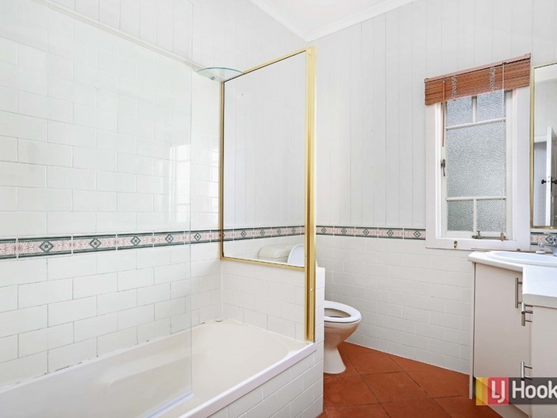 29 Stuartholme Road, Bardon QLD 4065