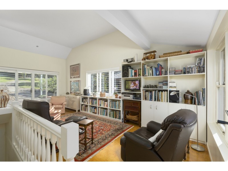3 Tweed Heads Ave, Tamborine Mountain QLD 4272