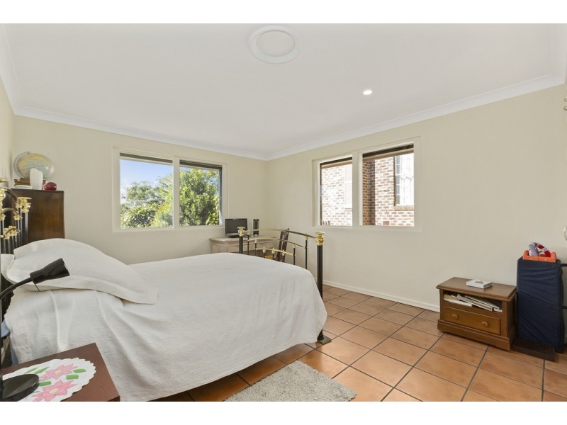 3 Tweed Heads Ave, Tamborine Mountain QLD 4272