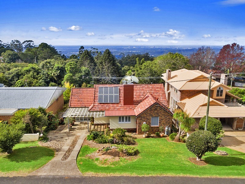 3 Tweed Heads Ave, Tamborine Mountain QLD 4272