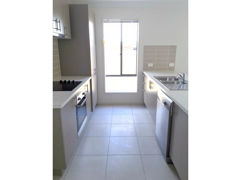 26 Stirling Circuit, Redbank Plains QLD 4301