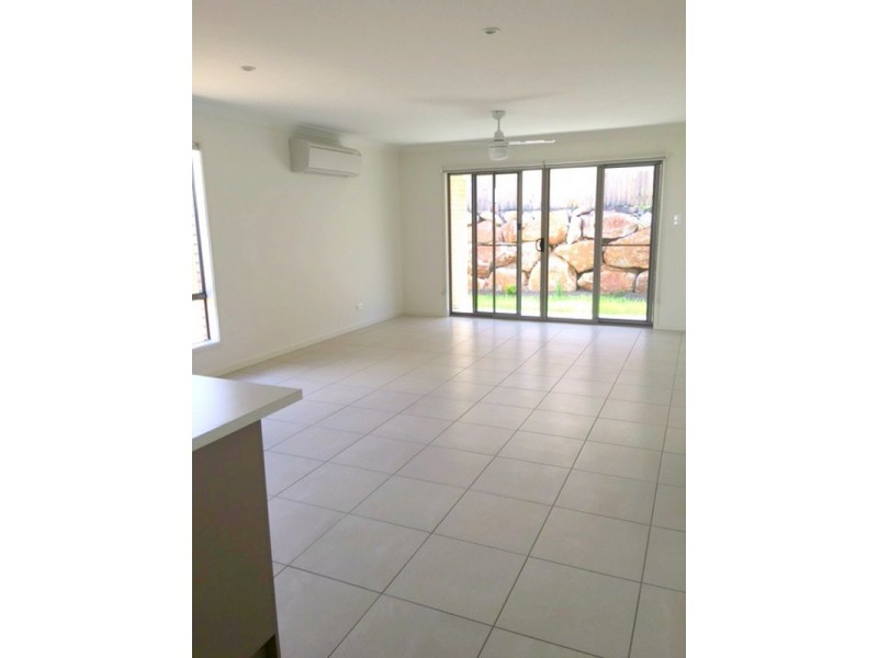 26 Stirling Circuit, Redbank Plains QLD 4301