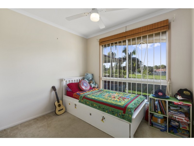 6 Warroo Place, Durack QLD 4077