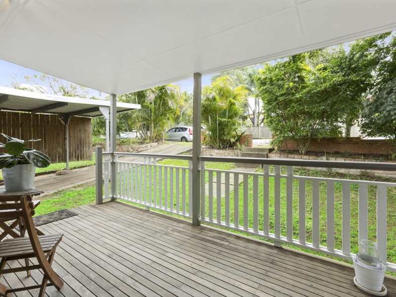71 Bannerman Street, Oxley QLD 4075