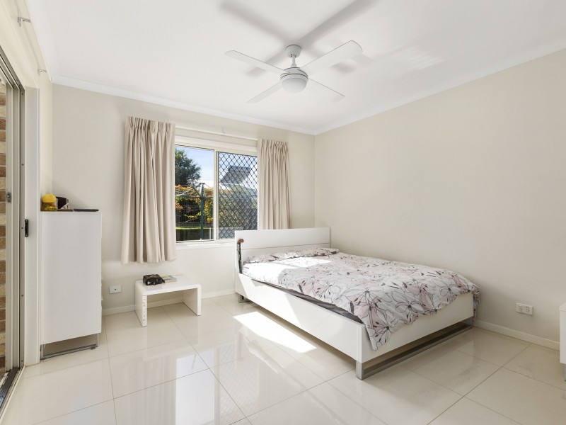 4B Prestwick Street, Oxley QLD 4075