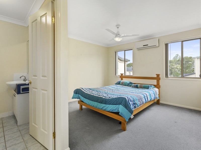 29/10 Chapman Place, Oxley QLD 4075