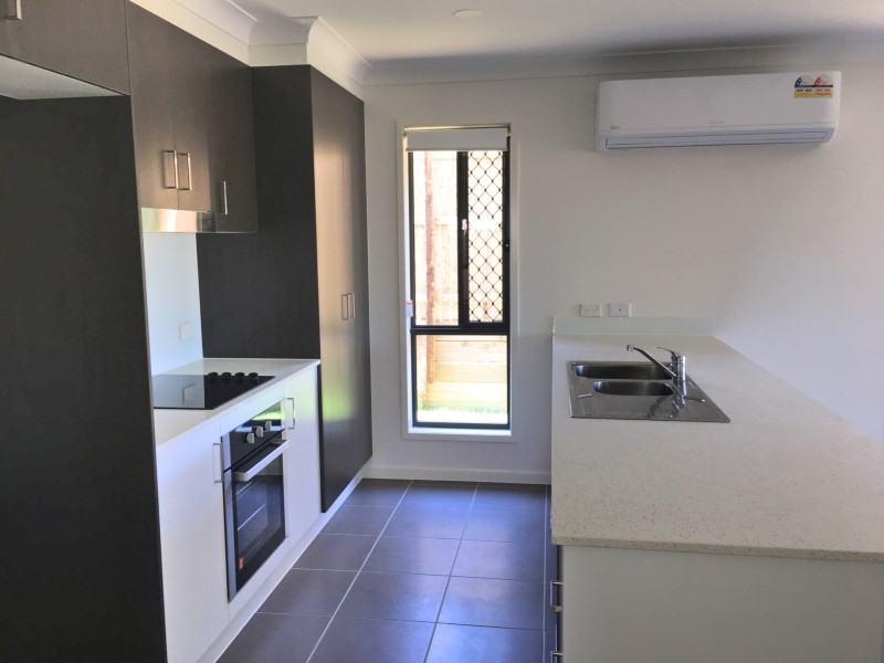 83 Daydream Crescent, Springfield Lakes QLD 4300