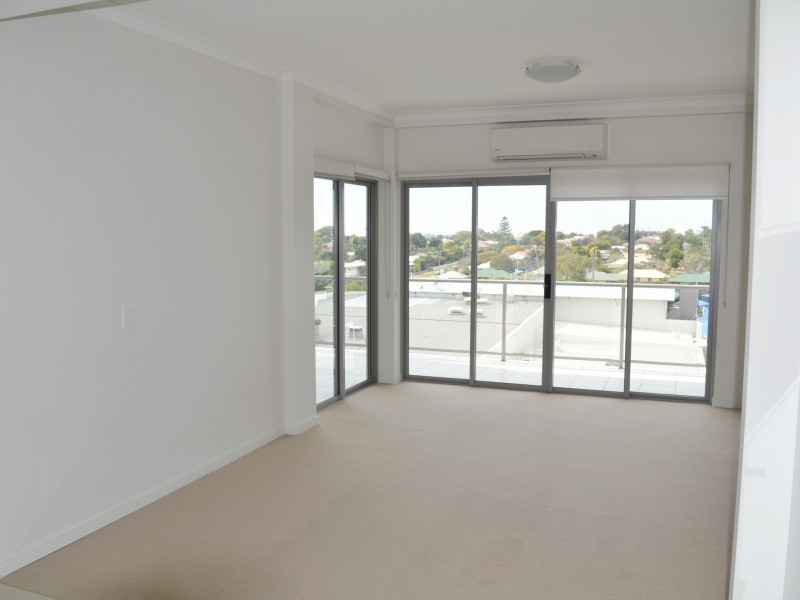 603/15 Playfield Street, Chermside QLD 4032