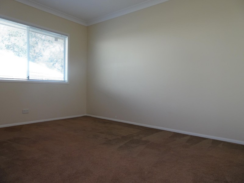 129 Beaufort Cres, Moggill QLD 4070