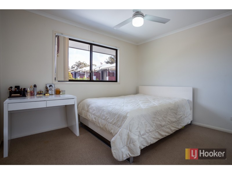 1/52 Golden Crest Place, Bellbowrie QLD 4070