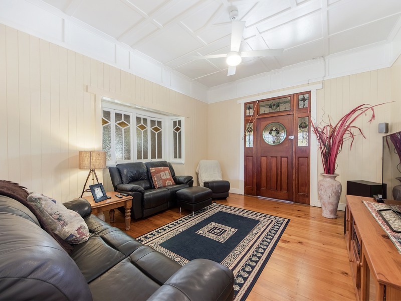 14 Kendall Street, East Ipswich QLD 4305
