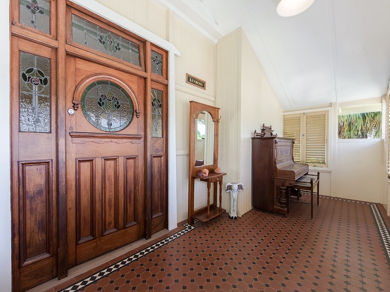 14 Kendall Street, East Ipswich QLD 4305
