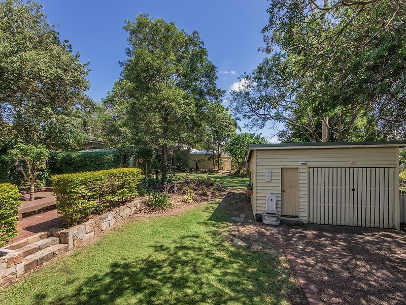 14 Kendall Street, East Ipswich QLD 4305