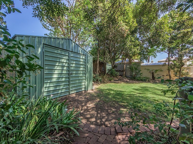 14 Kendall Street, East Ipswich QLD 4305