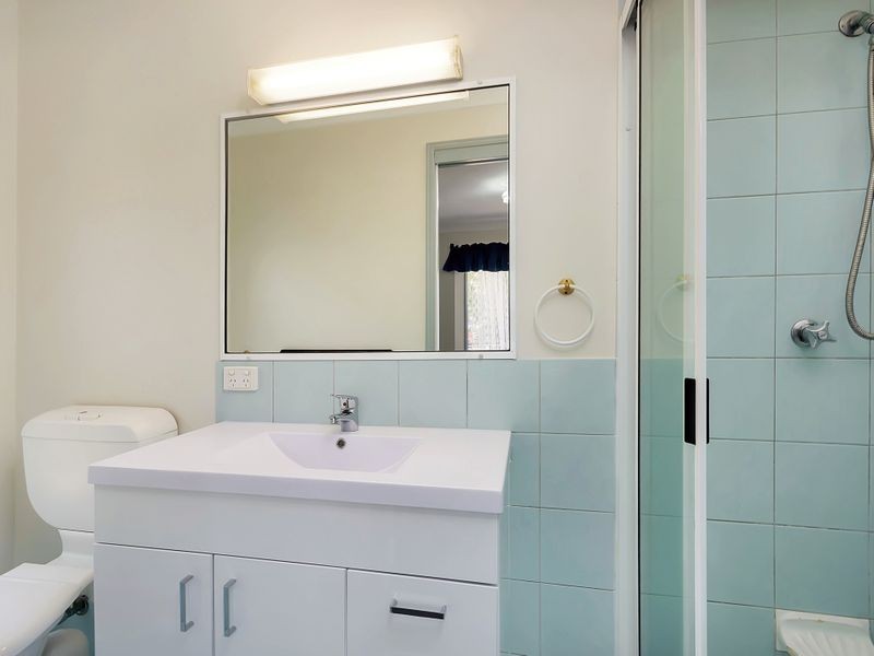 17 Wallace St, Flinders View QLD 4305
