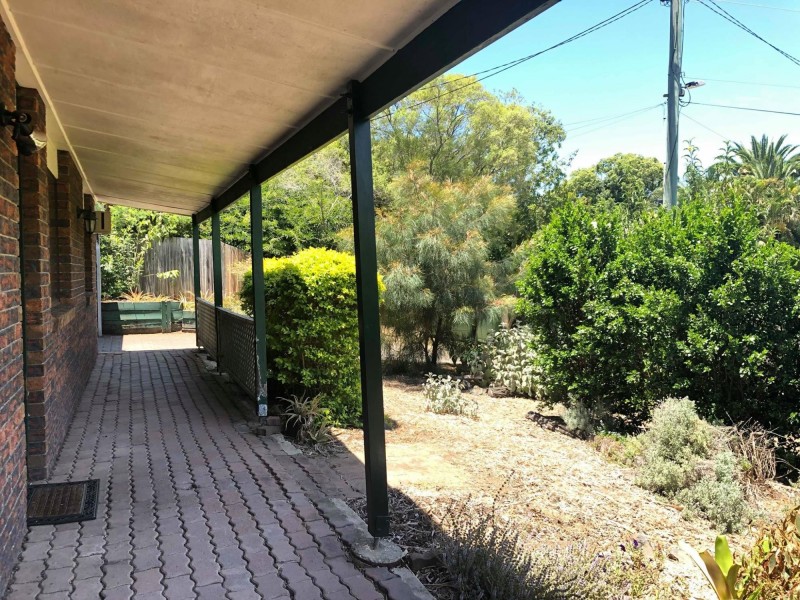 4 Carlson Ct, Brassall QLD 4305