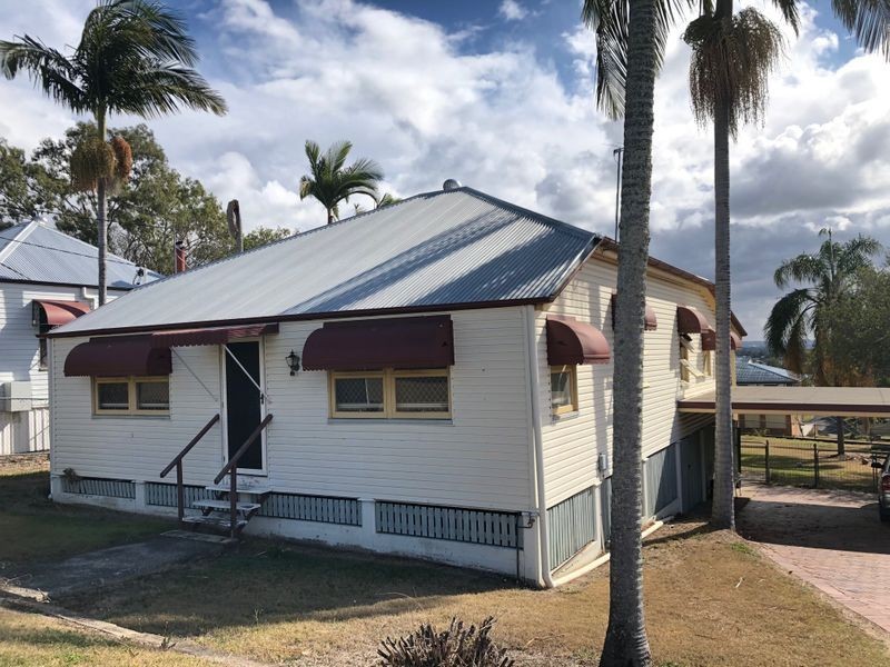 8 William St, Bundamba QLD 4304