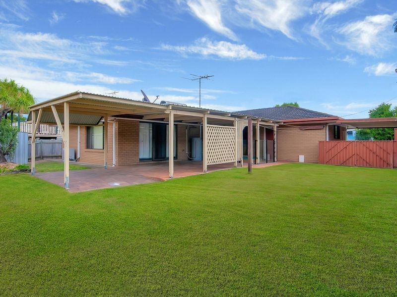 8 Brendale Ave, Flinders View QLD 4305