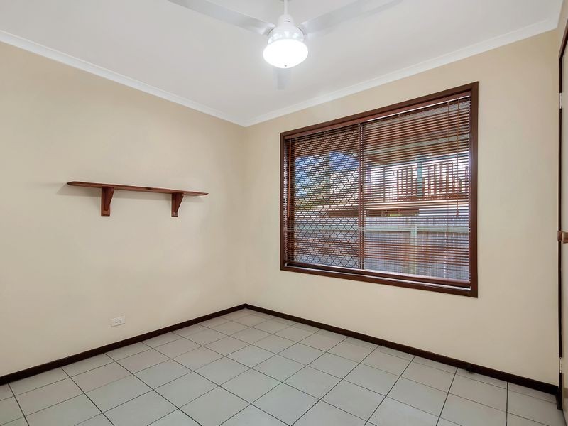 8 Brendale Ave, Flinders View QLD 4305
