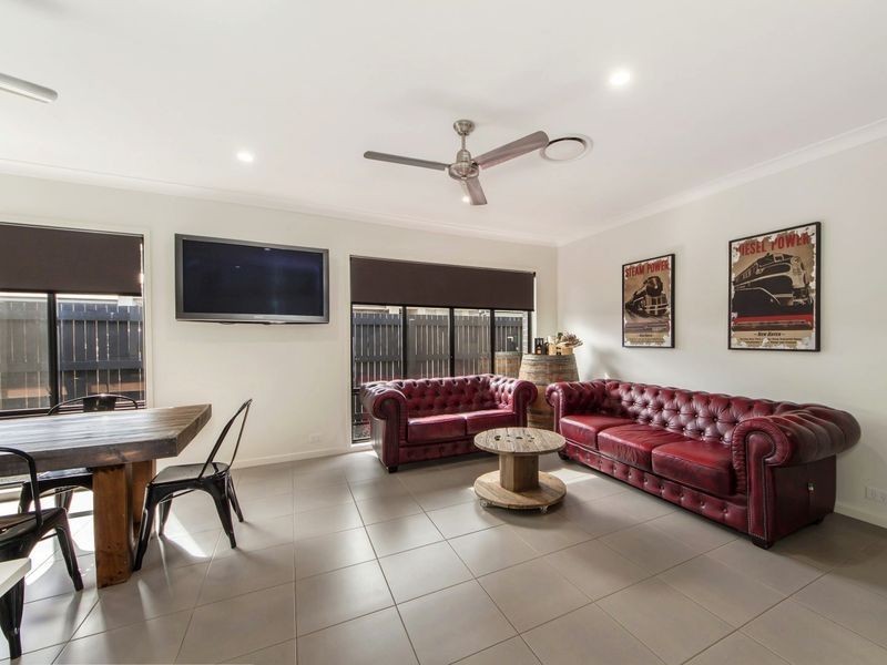 22 Eucalyptus Cres, Ripley QLD 4306