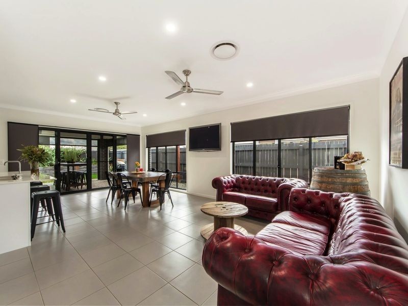 22 Eucalyptus Cres, Ripley QLD 4306