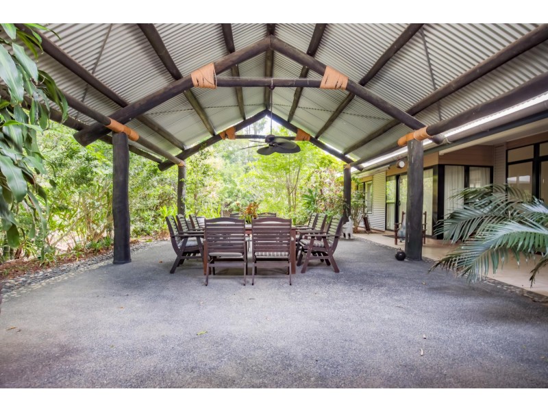 147 Huntingdale St, Pullenvale QLD 4069