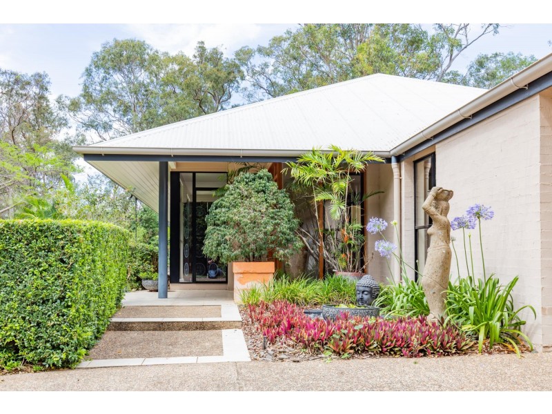 147 Huntingdale St, Pullenvale QLD 4069