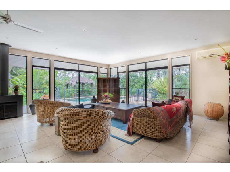 147 Huntingdale St, Pullenvale QLD 4069