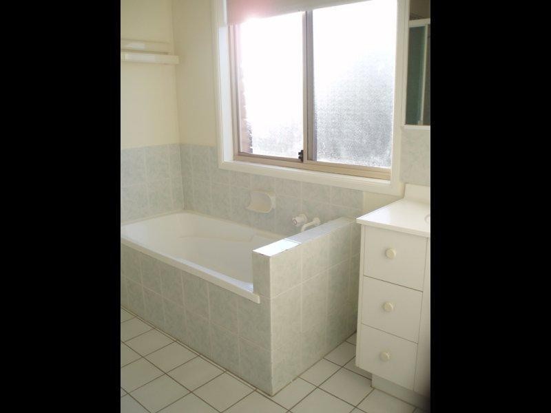 7 Wagtail Street, Flinders View QLD 4305