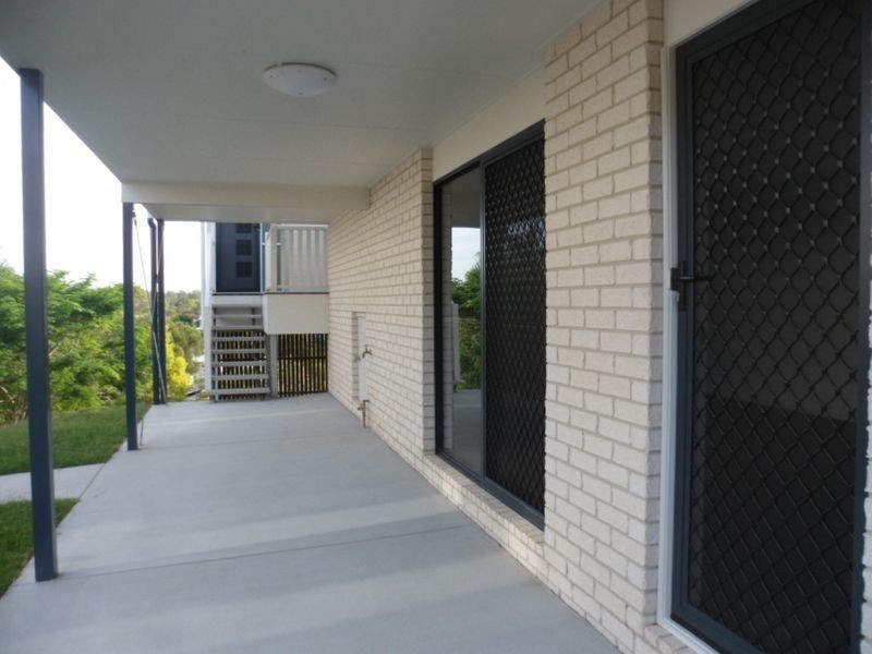 Unit 2/41 Braeside Road, Bundamba QLD 4304