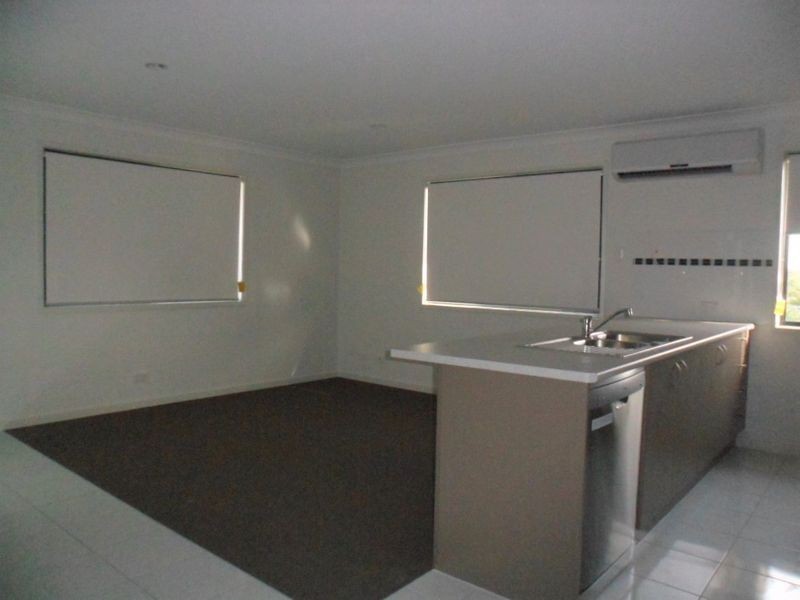 Unit 2/41 Braeside Road, Bundamba QLD 4304