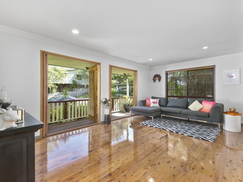 6 Marjorie Street, Annerley QLD 4103