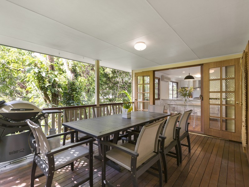 6 Marjorie Street, Annerley QLD 4103