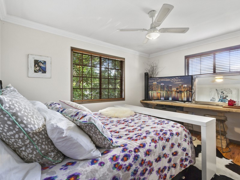 6 Marjorie Street, Annerley QLD 4103