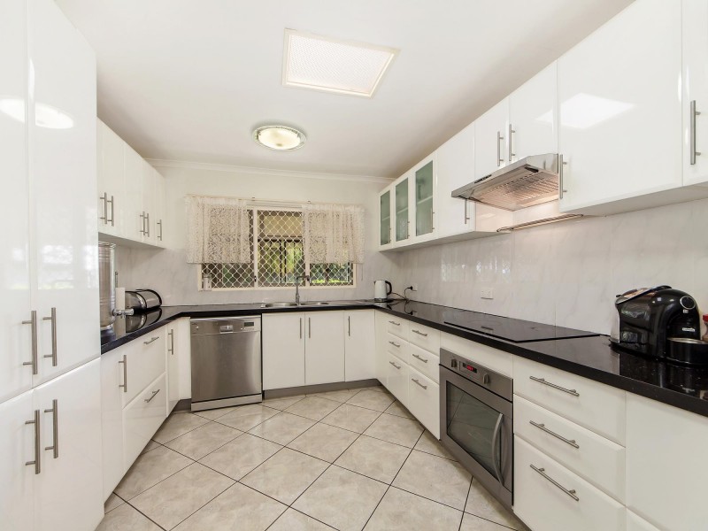 69 Wulkuraka Connection Rd, Karrabin QLD 4306