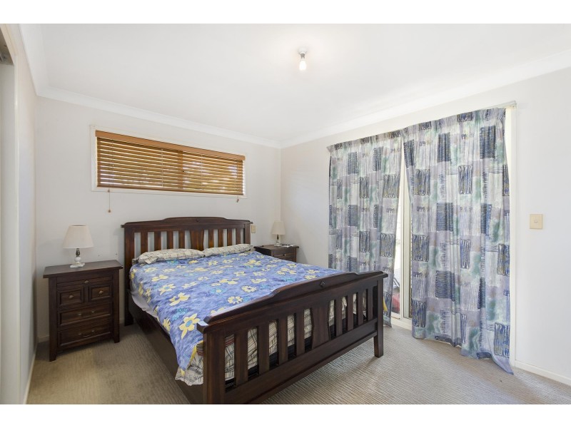 34 Jonquil Circuit, Flinders View QLD 4305