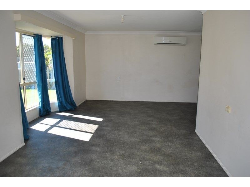 33 Rockman Drive, Raceview QLD 4305