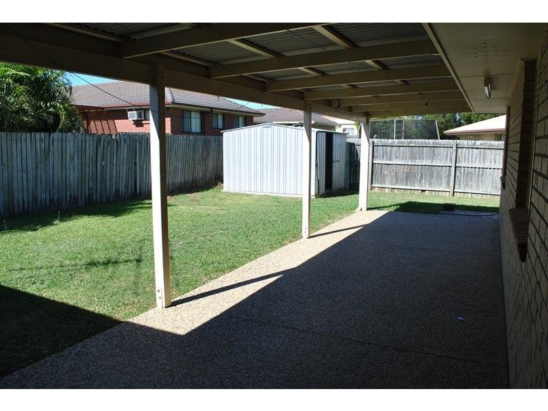 33 Rockman Drive, Raceview QLD 4305