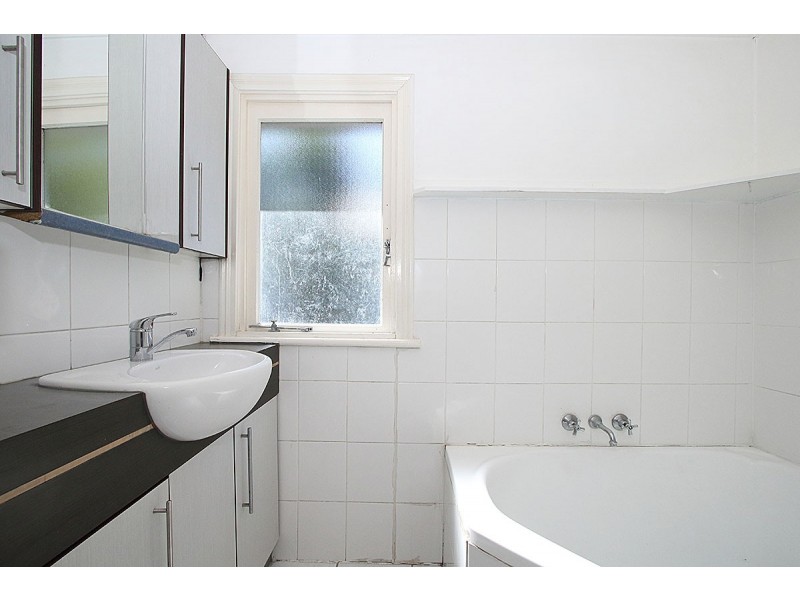 19 Salisbury Road, Ipswich QLD 4305