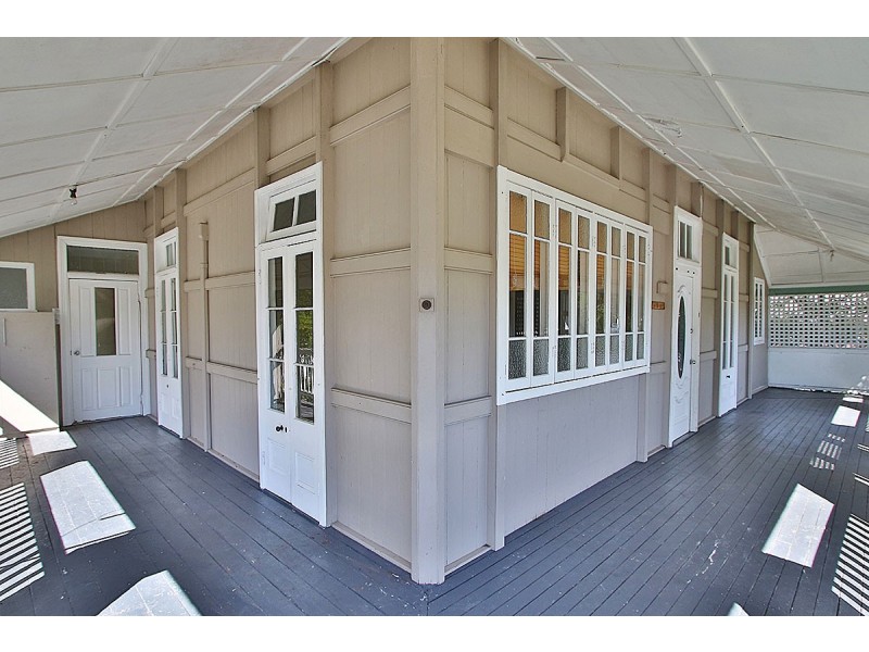 19 Salisbury Road, Ipswich QLD 4305