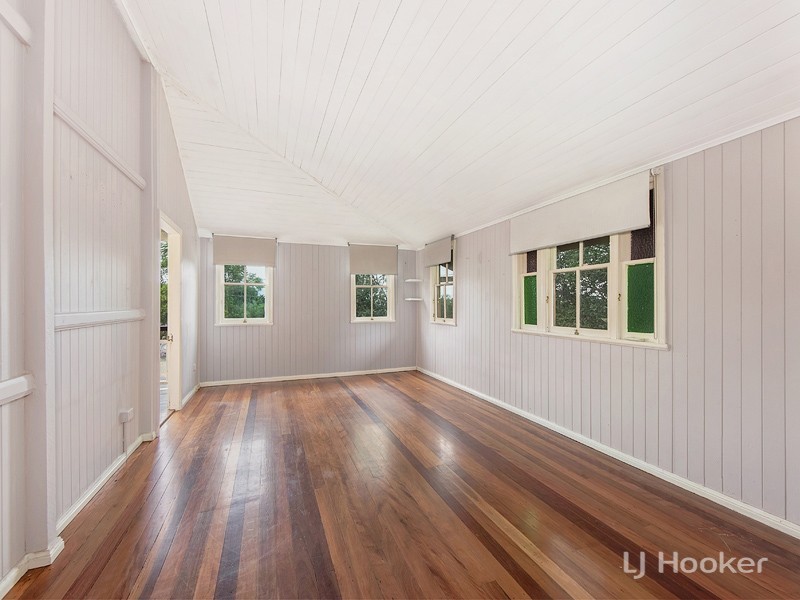 22 Rowland Terrace, Coalfalls QLD 4305