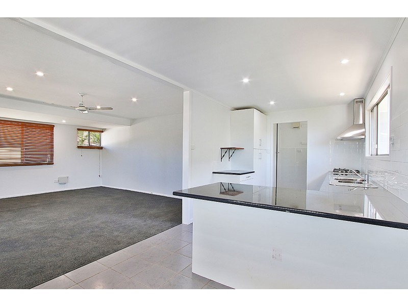 12 Stephen Crescent, Goodna QLD 4300