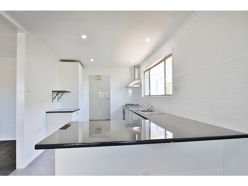 12 Stephen Crescent, Goodna QLD 4300