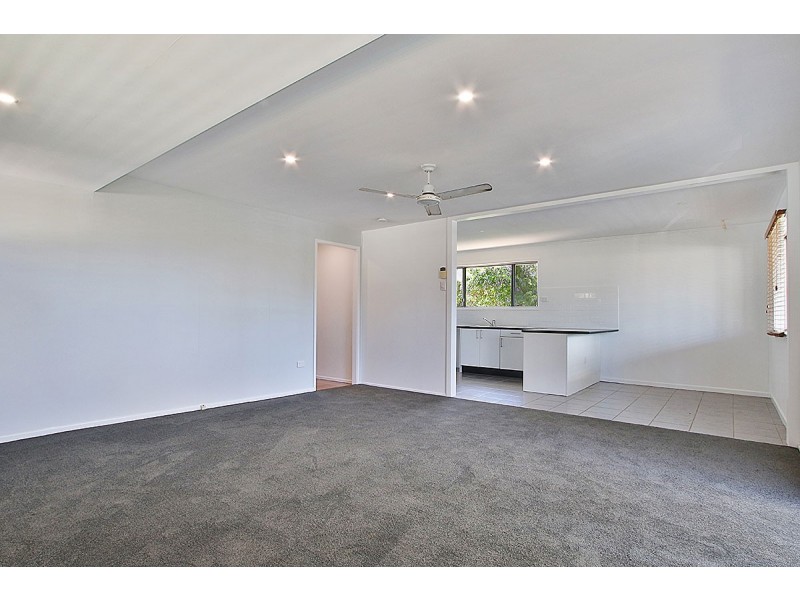 12 Stephen Crescent, Goodna QLD 4300