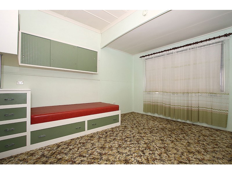 9 McGill St, Raceview QLD 4305