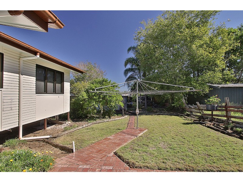 9 McGill St, Raceview QLD 4305