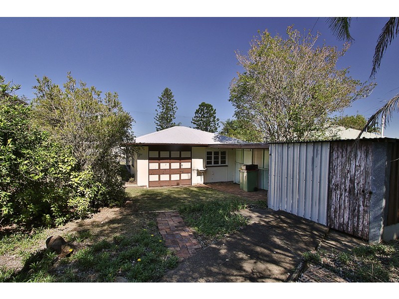9 McGill St, Raceview QLD 4305